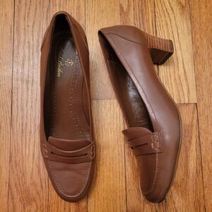 Brooks Brothers 6 Brown Leather Loafer Heel Shoes Preppy Twee Professional